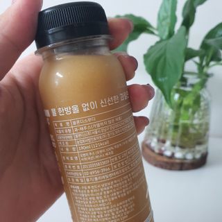 BLENDY'S 핑크 스무디+블론디 스무디 — 5점을 준 리뷰어가 2021년 10월 올린 사용 사진