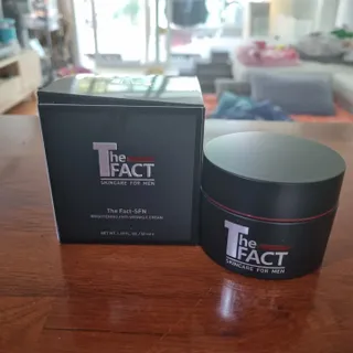 The Fact 더팩트 에스에프엔 브라이트닝 안티 링클 크림 50ml — 4점을 준 리뷰어가 2022년 5월 올린 사용 사진
