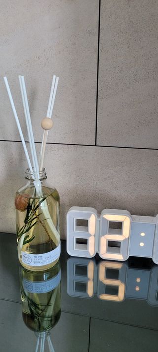 디어포레스트 숲속의 시간 디퓨저 시리즈 — 5점을 준 리뷰어가 2022년 8월 올린 사용 사진