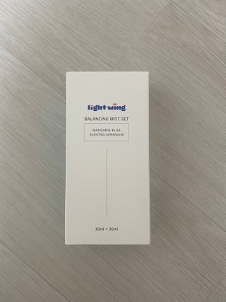 라이트윙 밸런싱 미스트 만다린 블리스+센티드 제라늄 SET — 3.5점을 준 리뷰어가 2020년 12월 올린 사용 사진