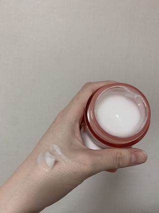 아이앤립 / EYENLIP 아이앤립 연어오일 리바이탈라이징 토너+앰플+크림 3종 세트 — 5점을 준 리뷰어가 2021년 6월 올린 사용 사진