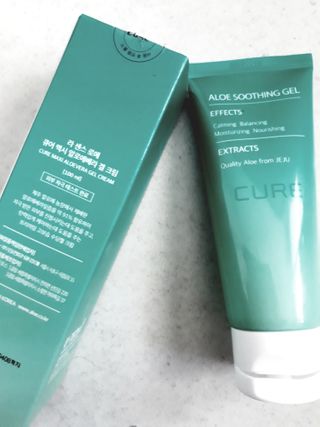 김정문알로에 큐어 큐어 맥시 알로에베라 겔 크림 — 5점을 준 리뷰어가 2021년 2월 올린 사용 사진