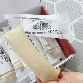 [푸디푸디] 1일1떡!  가래떡 낱개포장 아침식사 식사대용! 7종 세트 혼합 (1BOX=14개입) — 5점을 준 리뷰어가 2022년 4월 올린 사용 사진