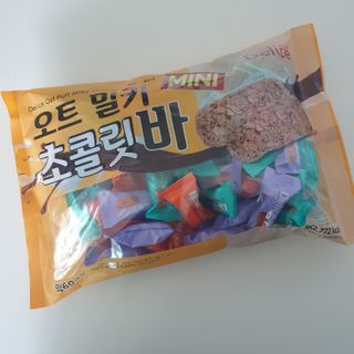 델리스 오트 밀키 초콜릿 바 — 5점을 준 리뷰어가 2022년 4월 올린 사용 사진