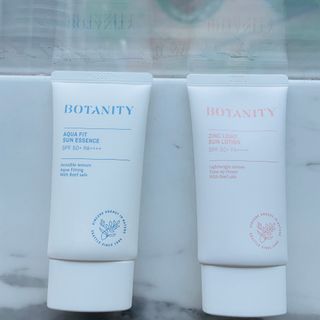 보타니티 촉촉수분자차 아쿠아핏 선 에센스 50ml + 보송톤업자차 징크 선 로션 50ml SPF50+ PA++++ (4/25) — 5점을 준 리뷰어가 2022년 5월 올린 사용 사진