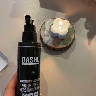 다슈코리아 다슈 데일리 안티 헤어로스 허브 헤어토닉 150ml — 5점을 준 리뷰어가 2021년 1월 올린 사용 사진