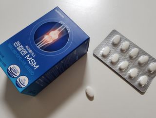 [경남제약헬스케어]케어플러스 관절엔 MSM 1000mg 60정/1개월분/관절/뼈/연골 영양/비타민D+아연/1일2정 — 5점을 준 리뷰어가 2024년 1월 올린 사용 사진