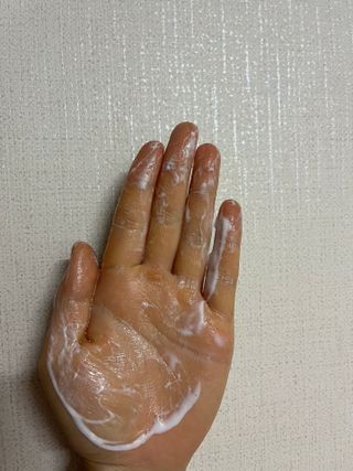 [포레스트스토리] 탈모증상완화 샴푸 1,000ml — 5점을 준 리뷰어가 2022년 6월 올린 사용 사진