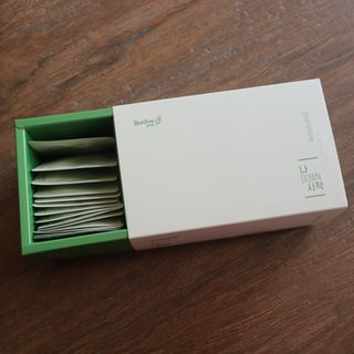 12월 15일 출시, 건강기능식품 브랜드 본리브 나 다운 시작 제품 3종 — 5점을 준 리뷰어가 2021년 2월 올린 사용 사진