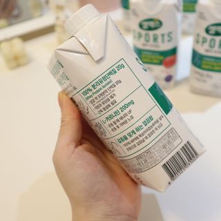 셀렉스스포츠 셀렉스 스포츠 웨이 프로틴 복숭아_ 330ml x 12팩 — 4.5점을 준 리뷰어가 2021년 10월 올린 사용 사진
