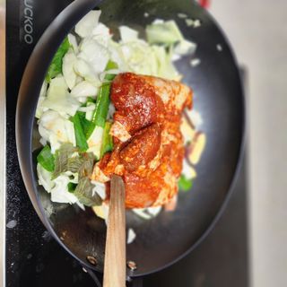 (주)마니커 마니커 춘천식 닭갈비 [냉동 500g] — 5점을 준 리뷰어가 2022년 11월 올린 사용 사진