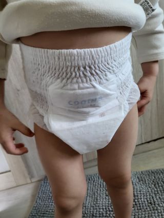 쿠잉 에어드라이  풀커버 팬티기저귀 (L/XL/XXL/XXXL) 1팩 — 5점을 준 리뷰어가 2023년 3월 올린 사용 사진