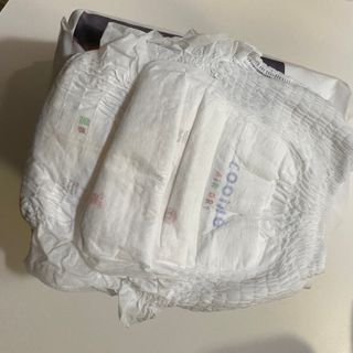 쿠잉 에어드라이  풀커버 팬티기저귀 (L/XL/XXL/XXXL) 1팩 — 4점을 준 리뷰어가 2023년 1월 올린 사용 사진