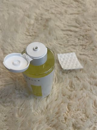 랑벨 내츄럴 딥 립앤아이 리무버 210ml — 5점을 준 리뷰어가 2022년 6월 올린 사용 사진