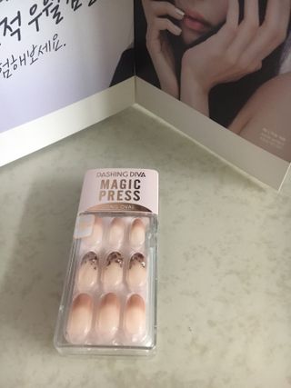 데싱디바 매직프레스 가을신상 롱오발_6종 중 택1 — 4.5점을 준 리뷰어가 2021년 9월 올린 사용 사진