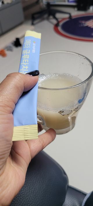 메타웰빙 GC녹십자웰빙 메타 글루타치온 — 5점을 준 리뷰어가 2022년 10월 올린 사용 사진