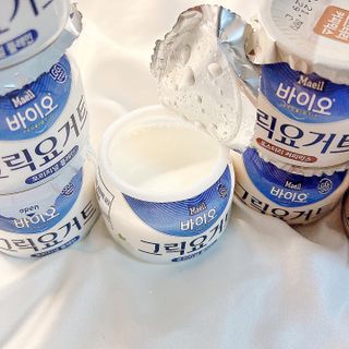 매일바이오 그릭요거트 오리지널 플레인 4개, 로스터리 커피믹스 4개 — 5점을 준 리뷰어가 2021년 12월 올린 사용 사진