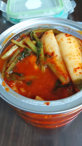 셰프애찬 알타리김치 총각김치 1kg — 5점을 준 리뷰어가 2022년 10월 올린 사용 사진