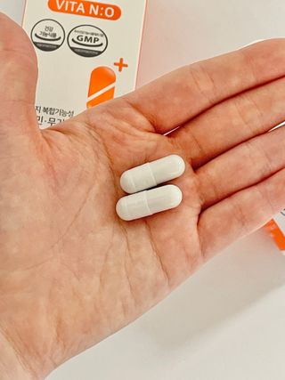 프리마인 성큼다가온 봄, 이너뷰티를 챙겨야 피부도 화사하게, 컨디션도 활기차게. 흡수율을 높인 고효율 비타민. — 5점을 준 리뷰어가 2023년 3월 올린 사용 사진