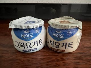 매일바이오 그릭요거트 오리지널 플레인 4개, 로스터리 커피믹스 4개 — 5점을 준 리뷰어가 2021년 12월 올린 사용 사진