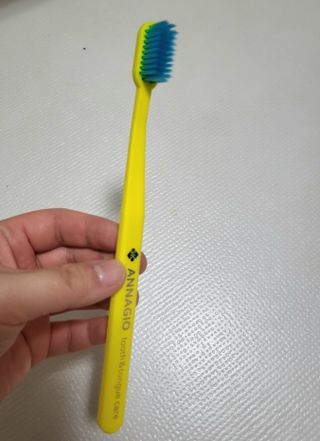 [지오클린] 안나지오 구취케어  기능성 치약 칫솔 세트 (칫솔 5 개+치약 100g 1 개 ) — 5점을 준 리뷰어가 2022년 6월 올린 사용 사진