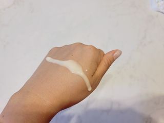 산수시 데포 세럼 수분 물광 비타민 에센스 50ml 기초화장품 — 5점을 준 리뷰어가 2021년 7월 올린 사용 사진