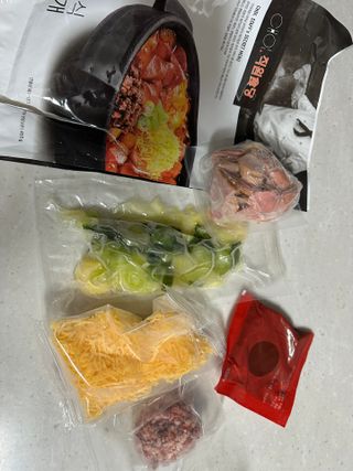프레시지 *구매평/[쵸이닷직원食당]이태원식부대찌개_455G — 5점을 준 리뷰어가 2025년 9월 올린 사용 사진