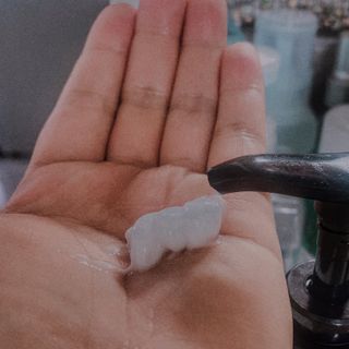 멈칫(MUMCHIT) 멜팅 바디로션 — 5점을 준 리뷰어가 2022년 1월 올린 사용 사진