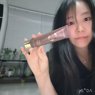 산다화 비타민C 화이트닝 크림 — 4점을 준 리뷰어가 2023년 4월 올린 사용 사진