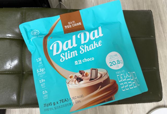 구매평★달달슬림 맛있는 단백질 쉐이크 파우치 다이어트 식사대용 프로틴 파우더 보충제 리뷰 사진
