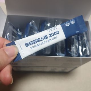 바른비타민 옵티엠에스엠2000 1박스 60포 관절 연골 복합건강기능식품 — 5점을 준 리뷰어가 2021년 6월 올린 사용 사진