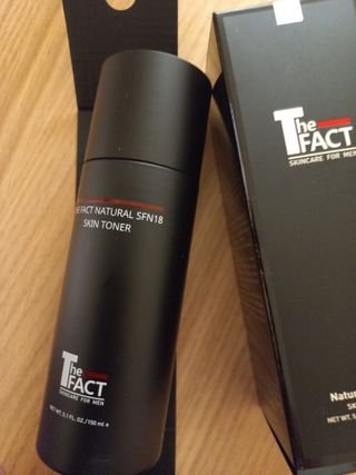 The Fact 더팩트 내추럴 에스에프엔 에이틴 스킨 토너 150ml — 5점을 준 리뷰어가 2022년 5월 올린 사용 사진