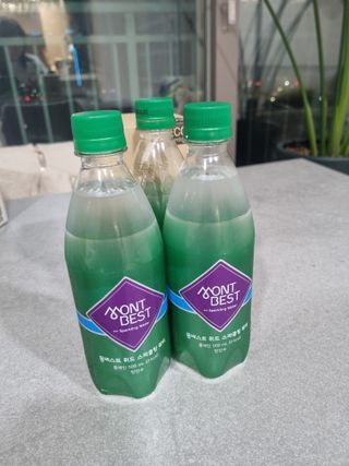 몽베스트 Montbest with Sparkling water Plain 20병 — 5점을 준 리뷰어가 2023년 3월 올린 사용 사진