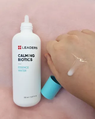 리더스코스메틱 리더스 카밍 바이오틱스 에센스 워터 — 5점을 준 리뷰어가 2021년 8월 올린 사용 사진