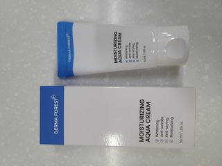 더마포레스트 모이스처라이징 아쿠아크림 / 수분크림 히알루론산 펩타이드 보습 미백 주름개선 — 5점을 준 리뷰어가 2021년 6월 올린 사용 사진