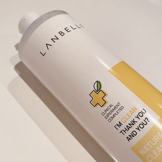 랑벨 내츄럴 딥 클렌징 워터 500ml — 3점을 준 리뷰어가 2022년 6월 올린 사용 사진