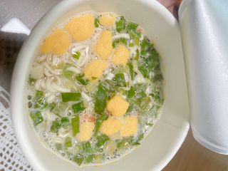 NISSIN 닛신 컵누들  4종 - 씨푸드오리지날, 씨푸드 스파이시, 씨푸드 커리, 씨푸드 XO소스 — 4점을 준 리뷰어가 2022년 1월 올린 사용 사진