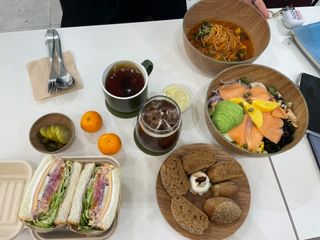 코끼리 더 샐러드 카페 뚝섬점 [코끼리 더 샐러드 카페] 공팔리터 set 뚝섬유원지점 — 5점을 준 리뷰어가 2022년 1월 올린 사용 사진