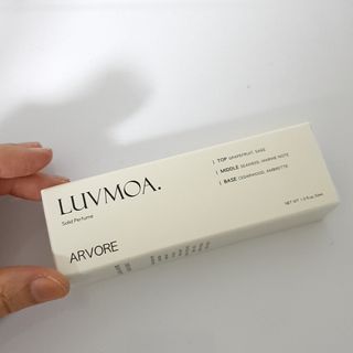 러브모아 향수 고체향수 승무원 고체향수 바르는 향수 니치향수 도손 우드세이지 앤 씨솔트 — 3점을 준 리뷰어가 2022년 11월 올린 사용 사진