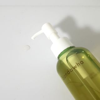 스킨큐어 산다화 순한 클렌징 동백 오일 200ml — 4.5점을 준 리뷰어가 2023년 3월 올린 사용 사진