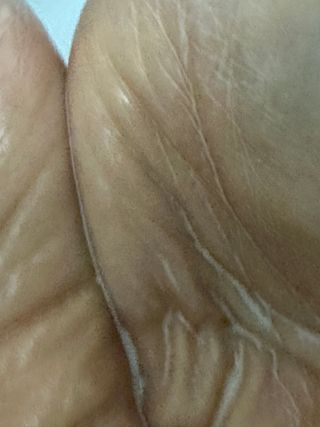 프리마인 메이크업과 들뜨는 각질까지 한방에 깐달걀로! 순하기까지한 셀베이스 그린티클렌저(200ml) — 5점을 준 리뷰어가 2023년 1월 올린 사용 사진