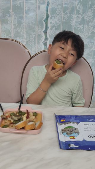 [테이스티나인][레디잇x부루마불] 감바스 뇨끼 460g — 5점을 준 리뷰어가 2022년 5월 올린 사용 사진