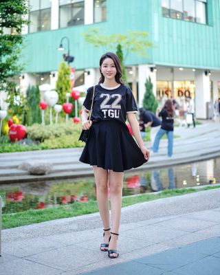 더그린랩 WOMEN SPORTY 22 CROP SHORT SLEEVE — 5점을 준 리뷰어가 2023년 6월 올린 사용 사진