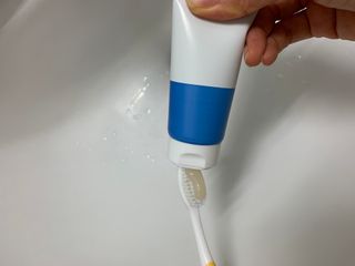 [심폐소생소] 무불소 임산부 천연 치약 — 4점을 준 리뷰어가 2021년 8월 올린 사용 사진