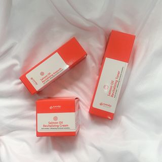 아이앤립 / EYENLIP 아이앤립 연어오일 리바이탈라이징 토너+앰플+크림 3종 세트 — 4점을 준 리뷰어가 2021년 4월 올린 사용 사진