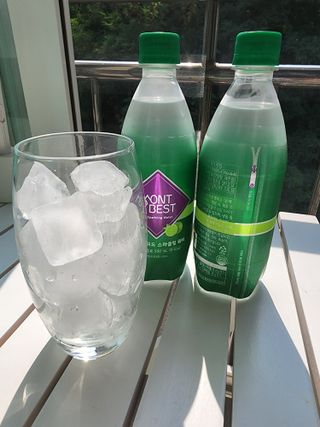 몽베스트 Montbest with Sparkling water Lime20병 — 5점을 준 리뷰어가 2022년 6월 올린 사용 사진