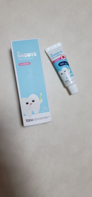 닥터데디스 안심무불소 베이비치약 60g + 여행용 미니 치약 15g — 5점을 준 리뷰어가 2022년 8월 올린 사용 사진
