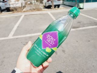 몽베스트 Montbest with Sparkling water Lime20병 — 5점을 준 리뷰어가 2023년 3월 올린 사용 사진
