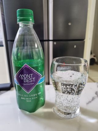 몽베스트 Montbest with Sparkling water Plain 20병 — 5점을 준 리뷰어가 2023년 1월 올린 사용 사진