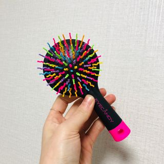 아이캔디 레인보우 볼륨S  브러쉬 미디엄 블랙 — 5점을 준 리뷰어가 2020년 12월 올린 사용 사진